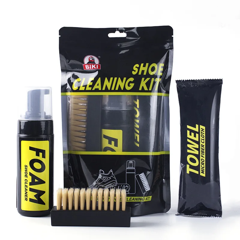 Bezwodny piankowy środek do cz – Sneaker Care Accessories recenzja i cena