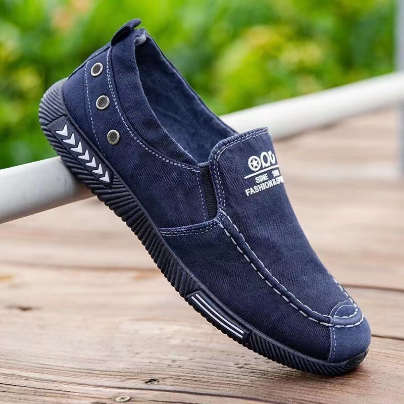 Luksusowe męskie płócienne but – Sneaker Career recenzja i cena