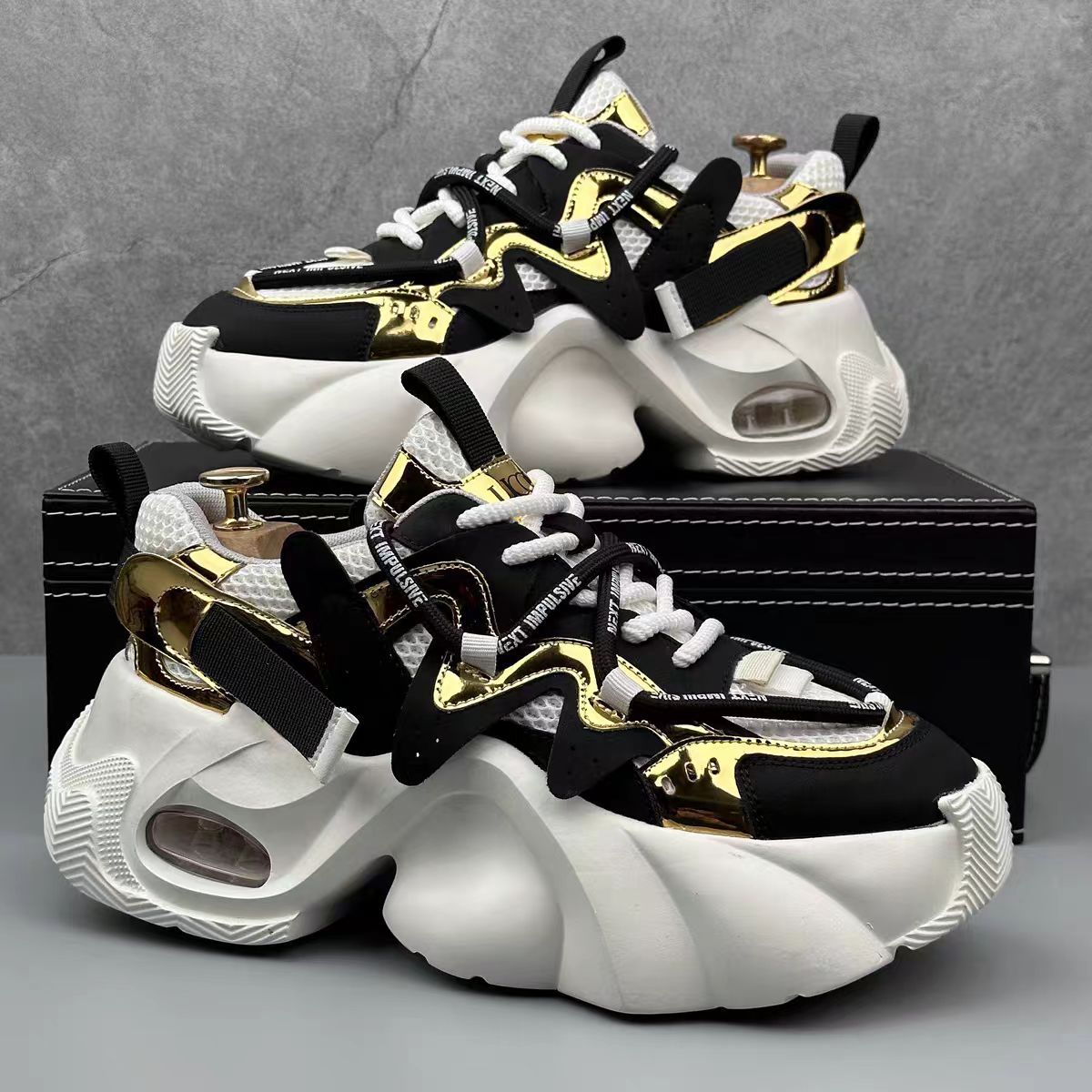 Nowe buty dla taty, sneakersy  – Sneaker Career recenzja i cena